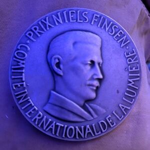 Niels Finsen Commemorative Medal in Blue